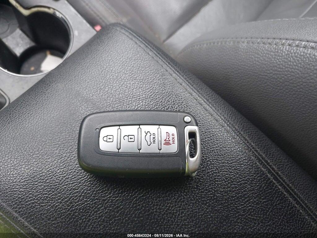 5NPEC4AC9CH347606 2012 HYUNDAI SONATA photo no. 11