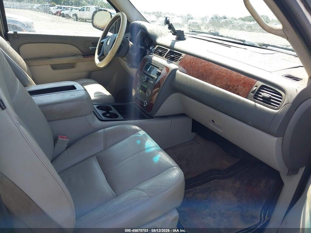 1GNMCBE37AR230355 2010 CHEVROLET TAHOE photo no. 5