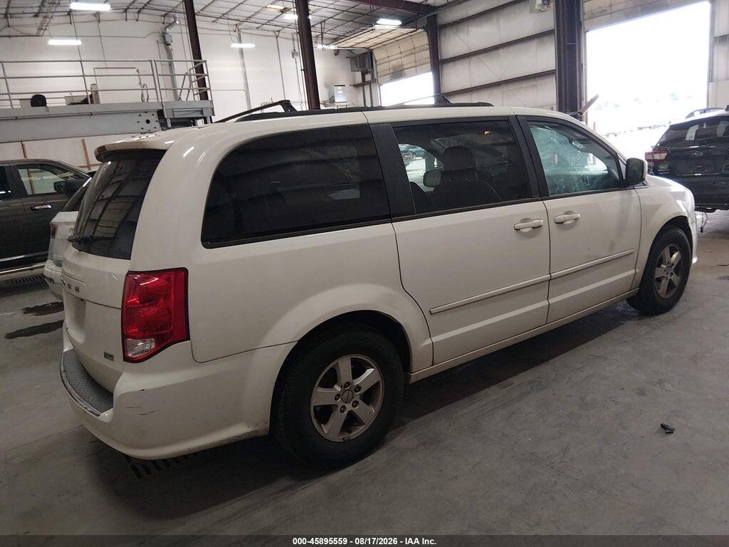 2D4RN3DG7BR680542 2011 DODGE GRAND CARAVAN photo no. 4