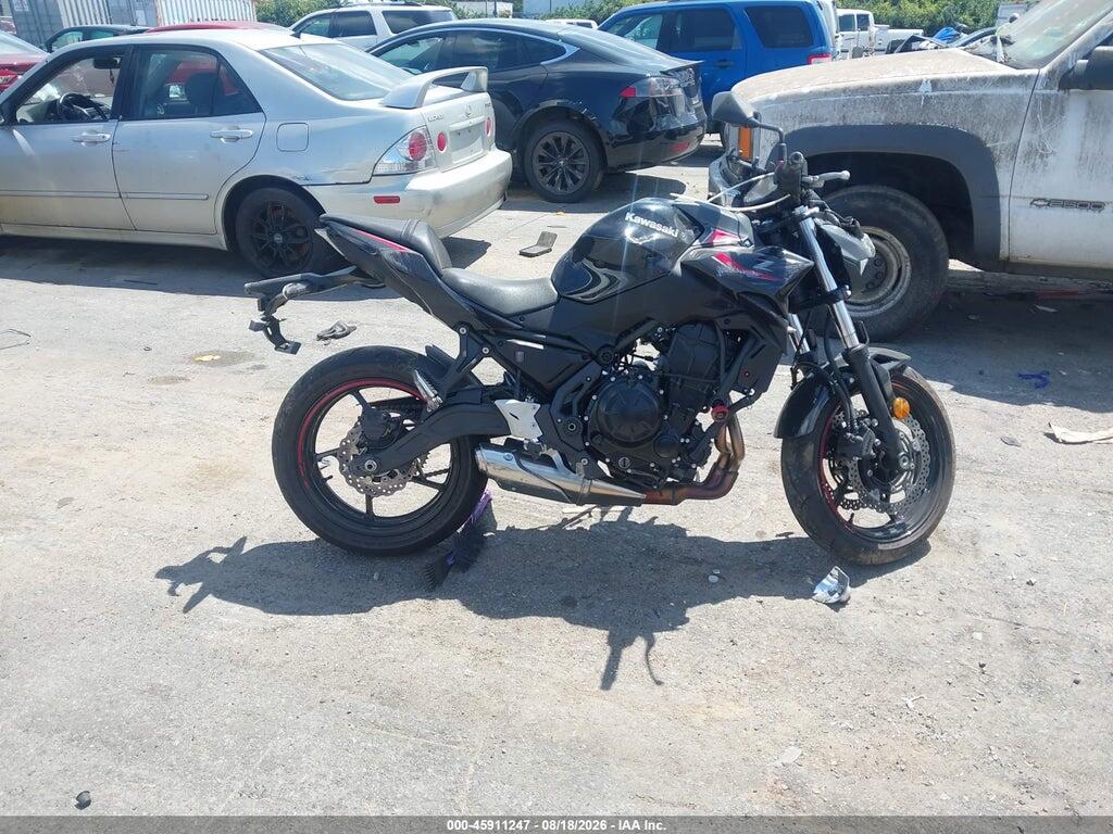 ML5EREP16SDAF8805 2025 KAWASAKI ER650 photo no. 12