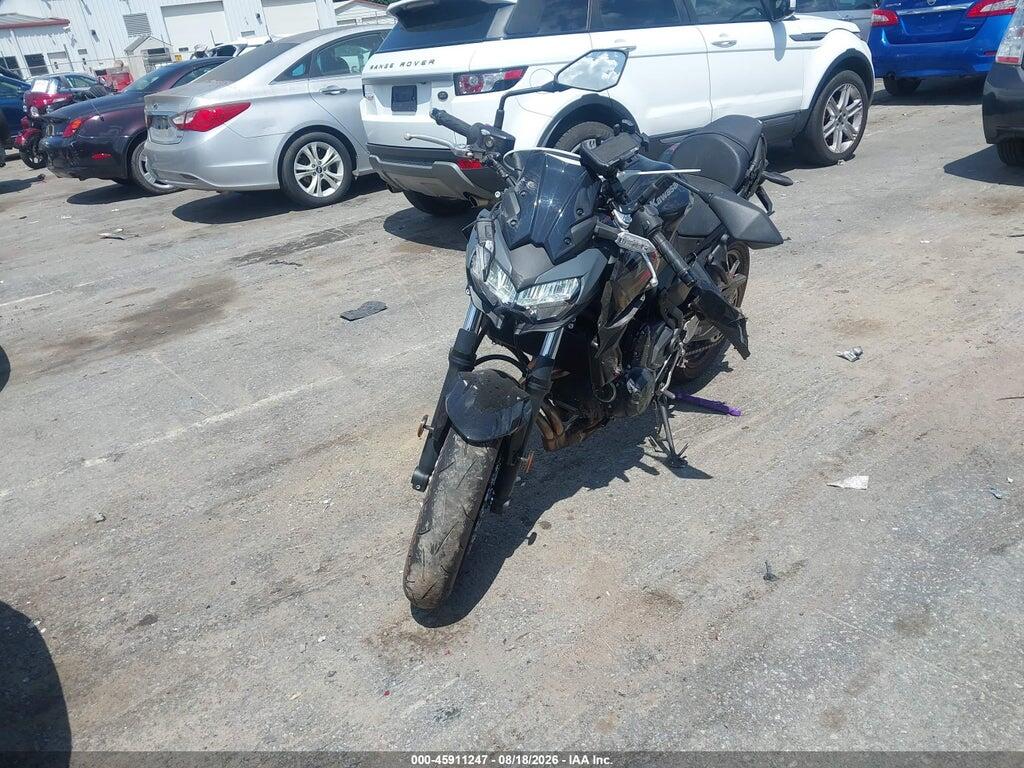 ML5EREP16SDAF8805 2025 KAWASAKI ER650 photo no. 2