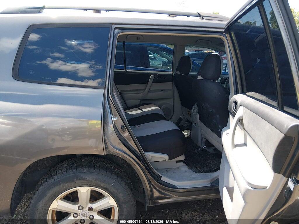 JTEDS41A282007165 2008 TOYOTA HIGHLANDER photo no. 8