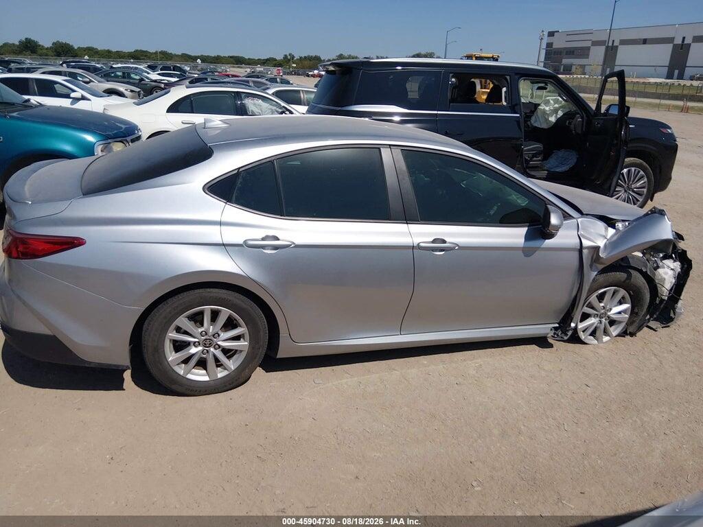 4T1DAACKXSU580768 2025 TOYOTA CAMRY photo no. 12