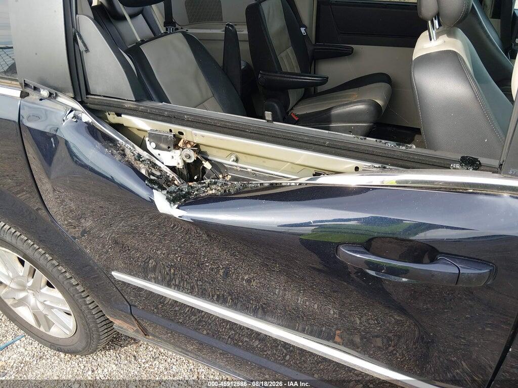 2A4RR5D10AR299973 2010 CHRYSLER TOWN & COUNTRY photo no. 6