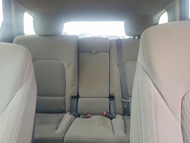 2016 HYUNDAI SANTA FE SE — Фото 10 из 13