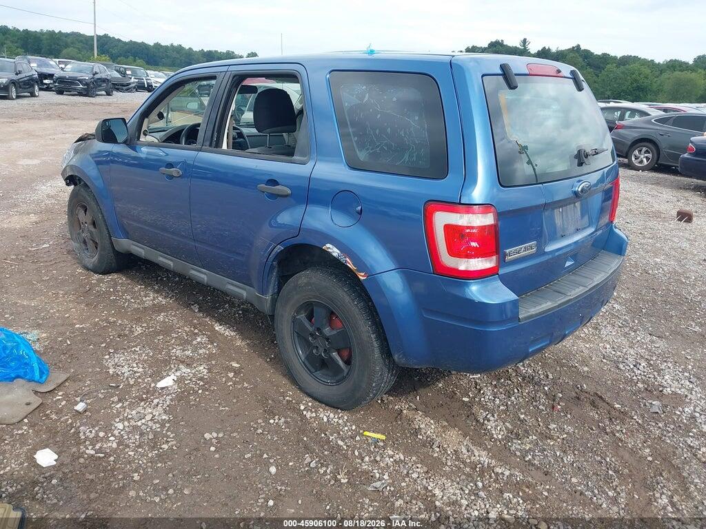 1FMCU9C78AKD33823 2010 FORD ESCAPE photo no. 3