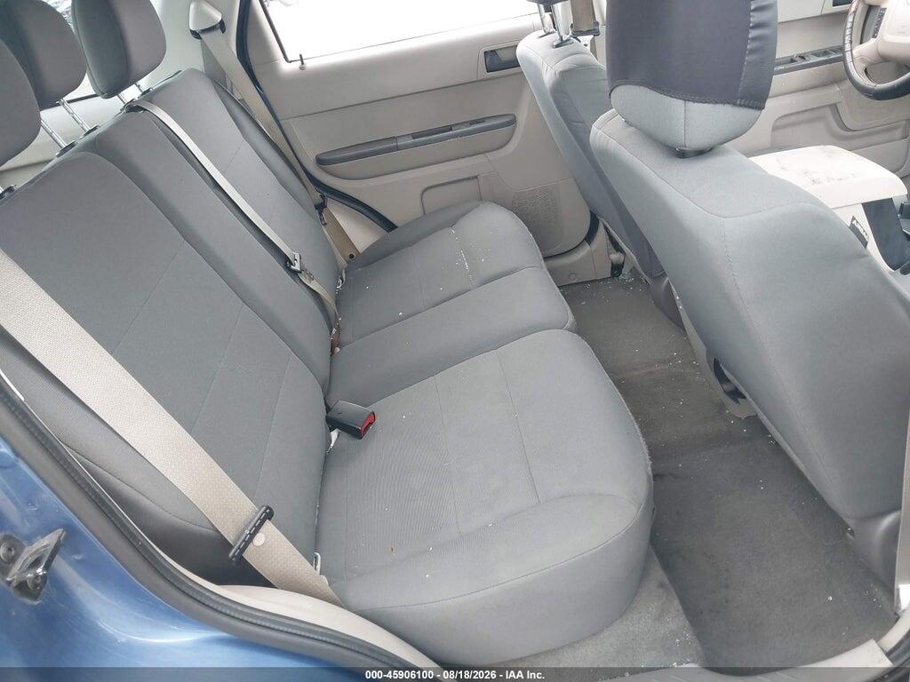 1FMCU9C78AKD33823 2010 FORD ESCAPE photo no. 8