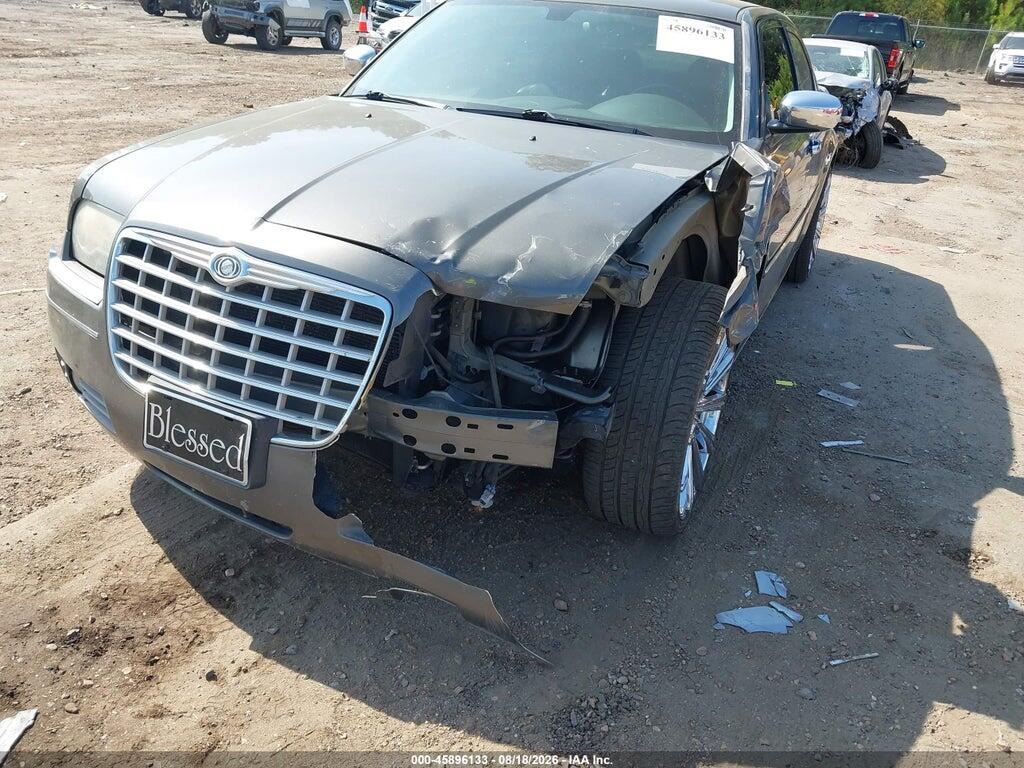 2C3CA5CV2AH225746 2010 CHRYSLER 300 photo no. 6