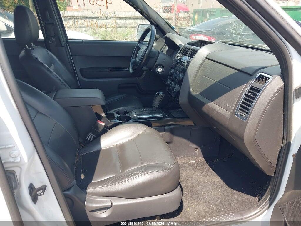 1FMCU04188KE61382 2008 FORD ESCAPE photo no. 5
