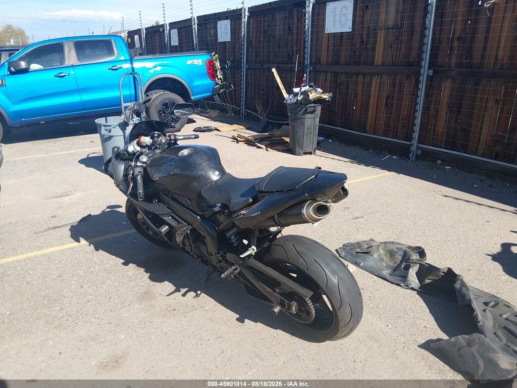 JYARN13E64A000845 2004 YAMAHA YZFR1 photo no. 12
