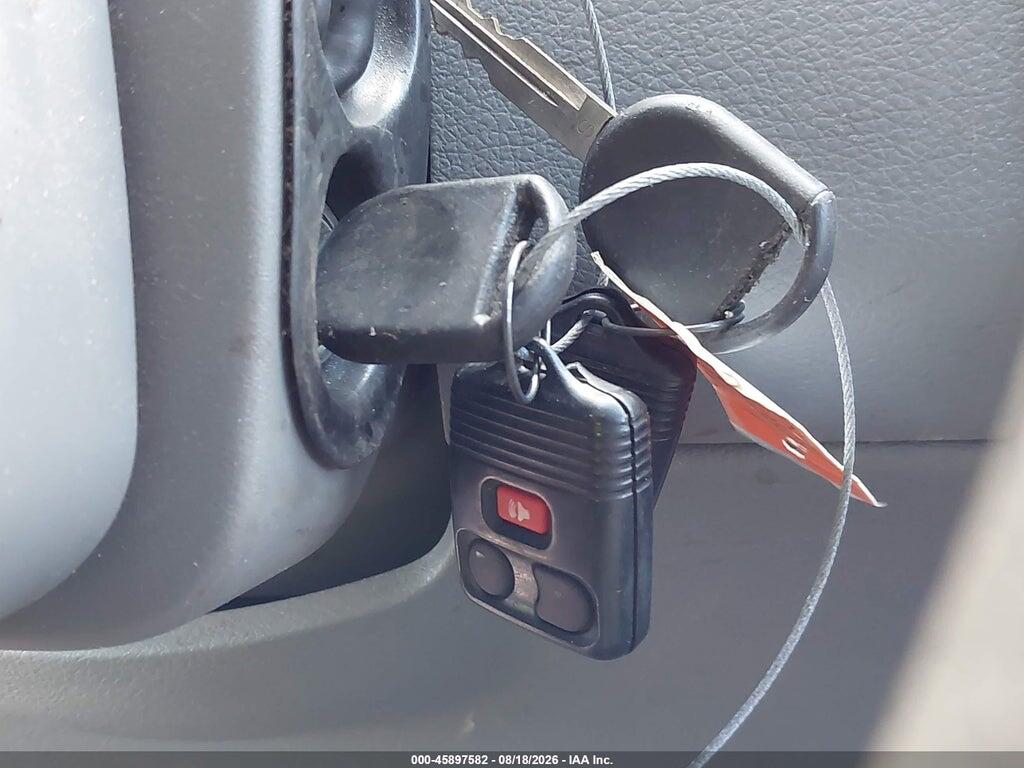 1FTPX12524FA23680 2004 FORD F-150 photo no. 11
