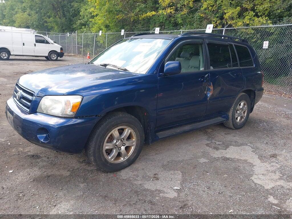 JTEDP21A740032865 2004 TOYOTA HIGHLANDER photo no. 2