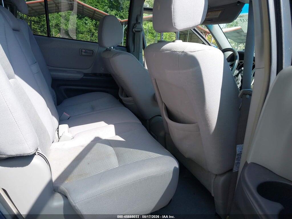 JTEDP21A740032865 2004 TOYOTA HIGHLANDER photo no. 8
