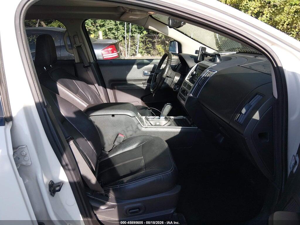 2FMDK3JC3ABB32946 2010 FORD EDGE photo no. 5