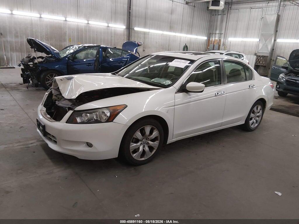 1HGCP3F86AA007183 2010 HONDA ACCORD photo no. 2