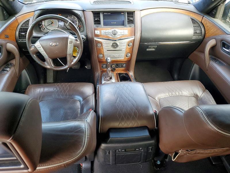 2016 INFINITI QX80 LIMITED — Фото 8 из 13