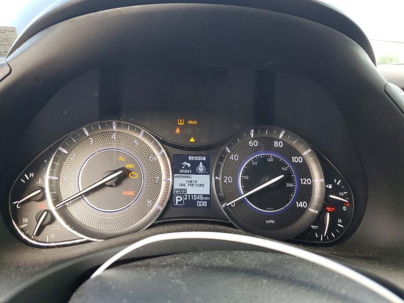 2016 INFINITI QX80 LIMITED — Фото 9 из 13