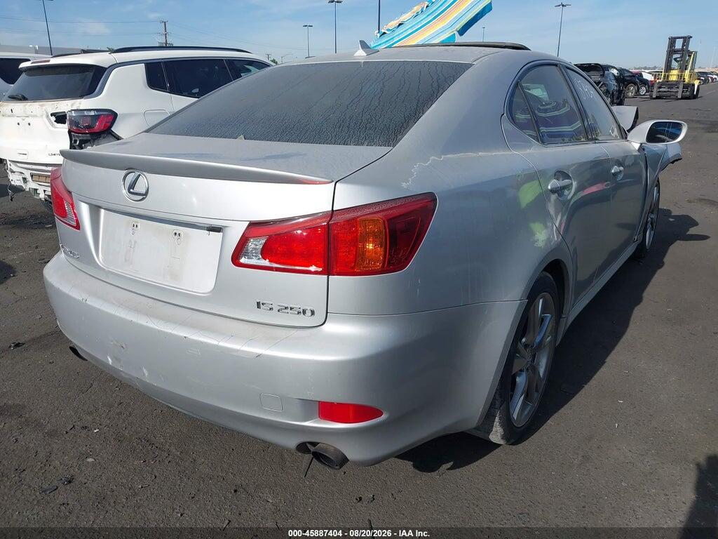 JTHBF5C22A5121424 2010 LEXUS IS 250 photo no. 4