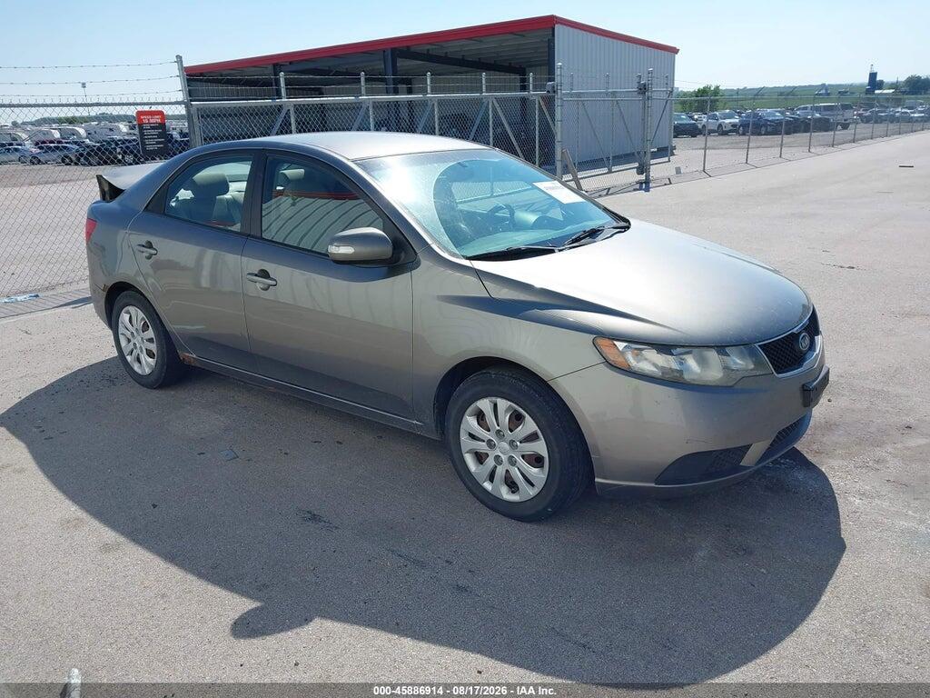 KNAFU4A2XA5860169 2010 KIA FORTE photo no. 1