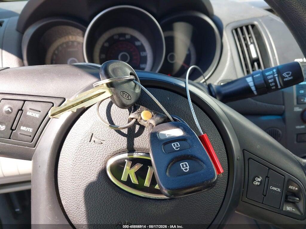 KNAFU4A2XA5860169 2010 KIA FORTE photo no. 11