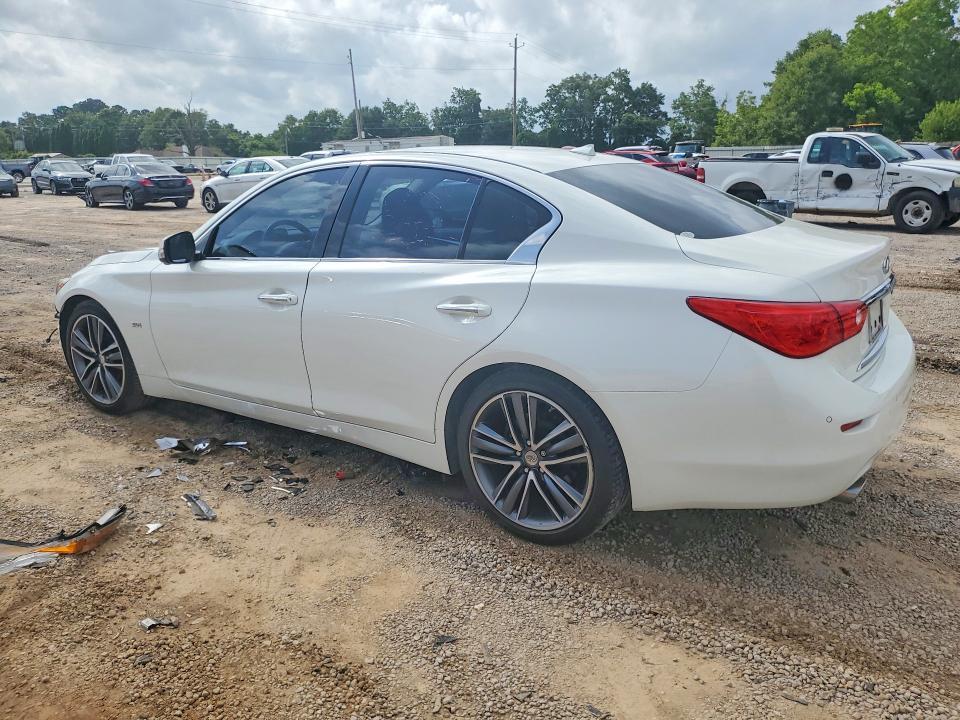 2016 INFINITI Q50 3.0T PREMIUM — Фото 2 из 12