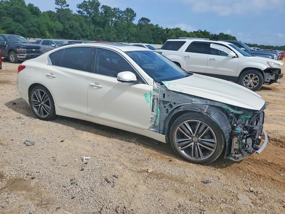 2016 INFINITI Q50 3.0T PREMIUM — Фото 4 из 12