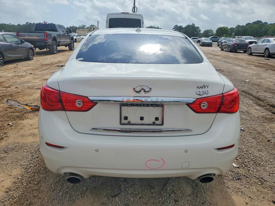 2016 INFINITI Q50 3.0T PREMIUM — Фото 6 из 12