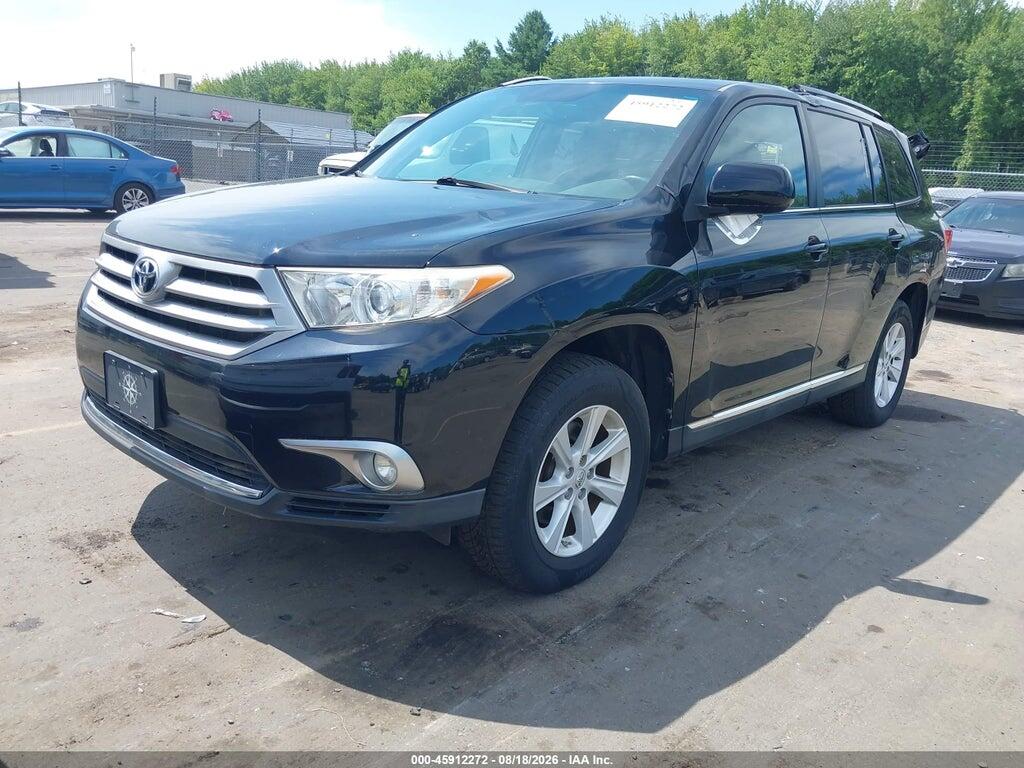 5TDBK3EH2BS084731 2011 TOYOTA HIGHLANDER photo no. 2