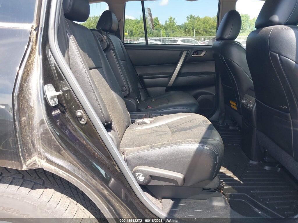 5TDBK3EH2BS084731 2011 TOYOTA HIGHLANDER photo no. 8