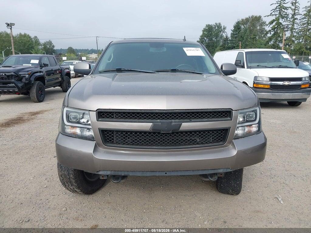 1GNSKAE04BR127499 2011 CHEVROLET TAHOE photo no. 12