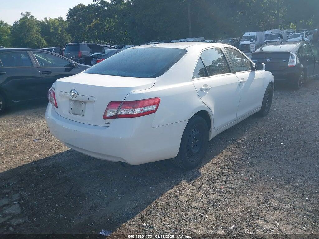 4T1BF3EK0BU770953 2011 TOYOTA CAMRY photo no. 4
