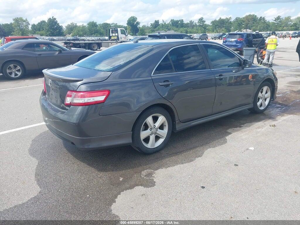 4T1BF3EK3BU139985 2011 TOYOTA CAMRY photo no. 4