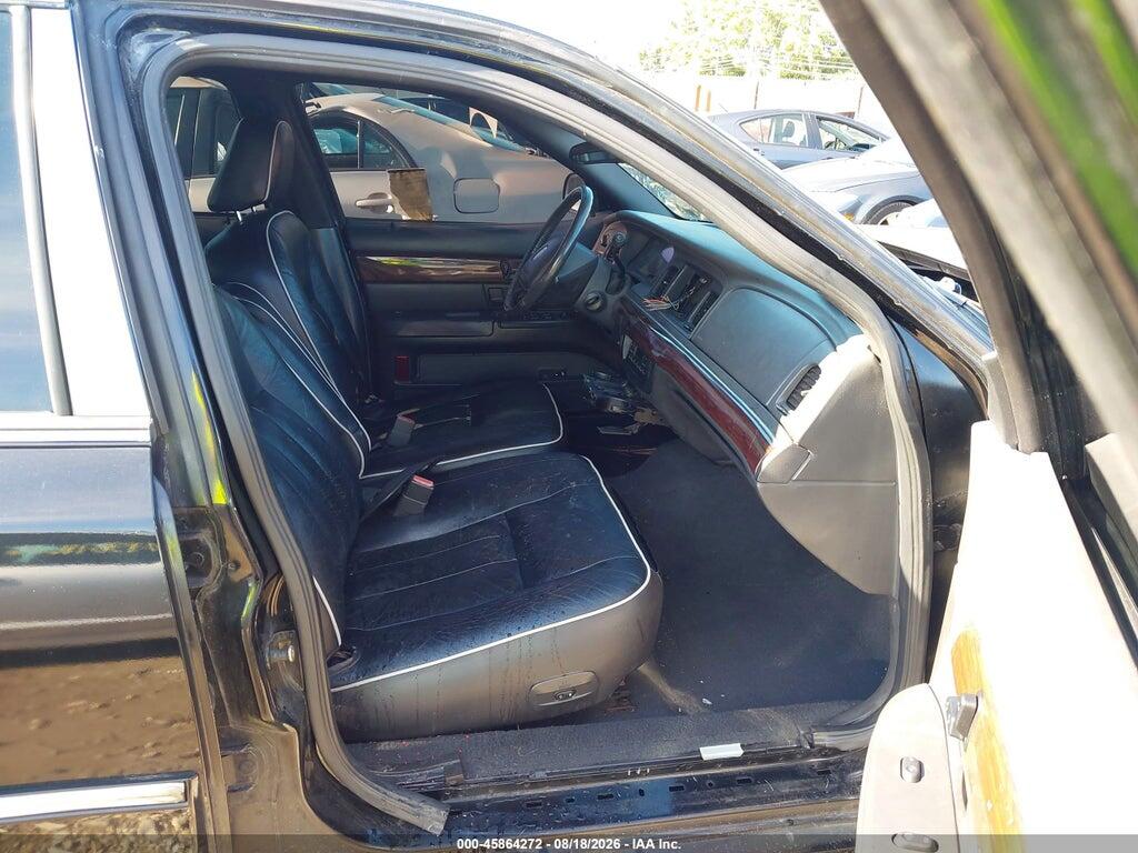 2MEFM75W34X623235 2004 MERCURY GRAND MARQUIS photo no. 5