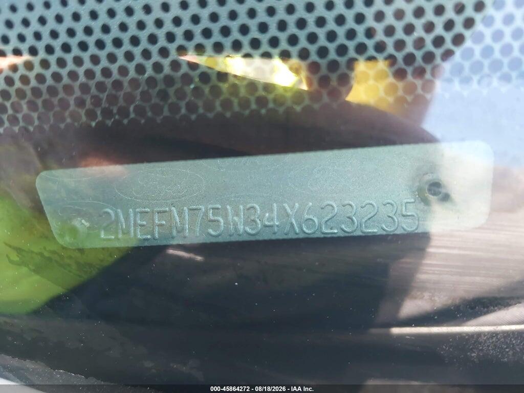 2MEFM75W34X623235 2004 MERCURY GRAND MARQUIS photo no. 9