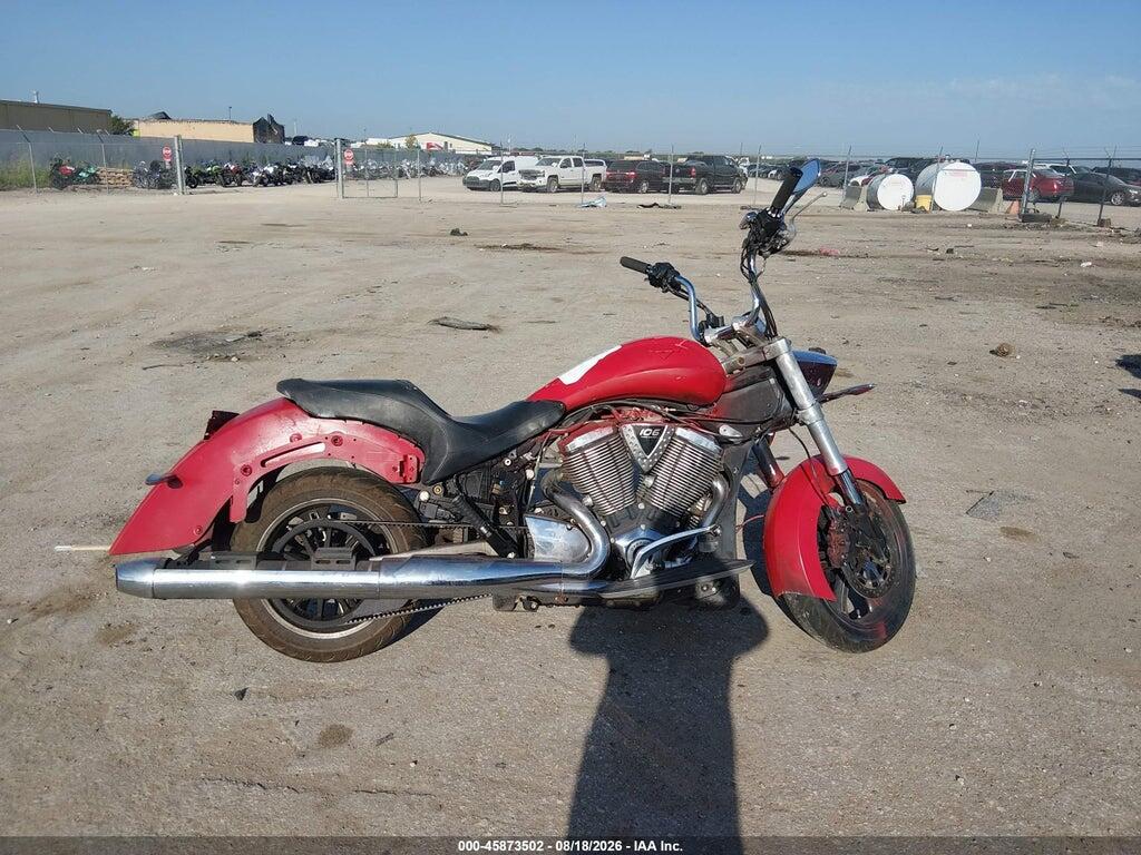 5VPEB36D1A3003387 2010 VICTORY MOTORCYCLES CROSS ROADS photo no. 11