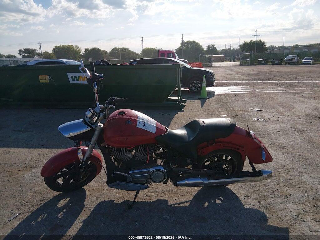 5VPEB36D1A3003387 2010 VICTORY MOTORCYCLES CROSS ROADS photo no. 12