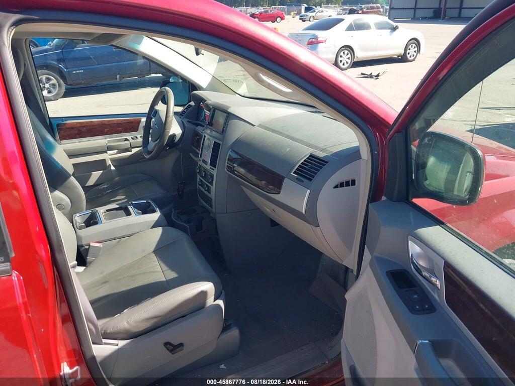 2A4RR5D13AR126562 2010 CHRYSLER TOWN & COUNTRY photo no. 5