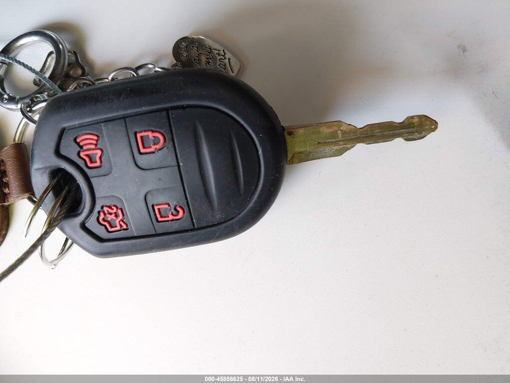 1FMCU0DG0AKD20865 2010 FORD ESCAPE photo no. 11