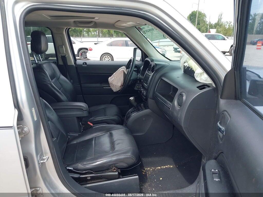 1J4NT4GB2BD290193 2011 JEEP PATRIOT photo no. 5