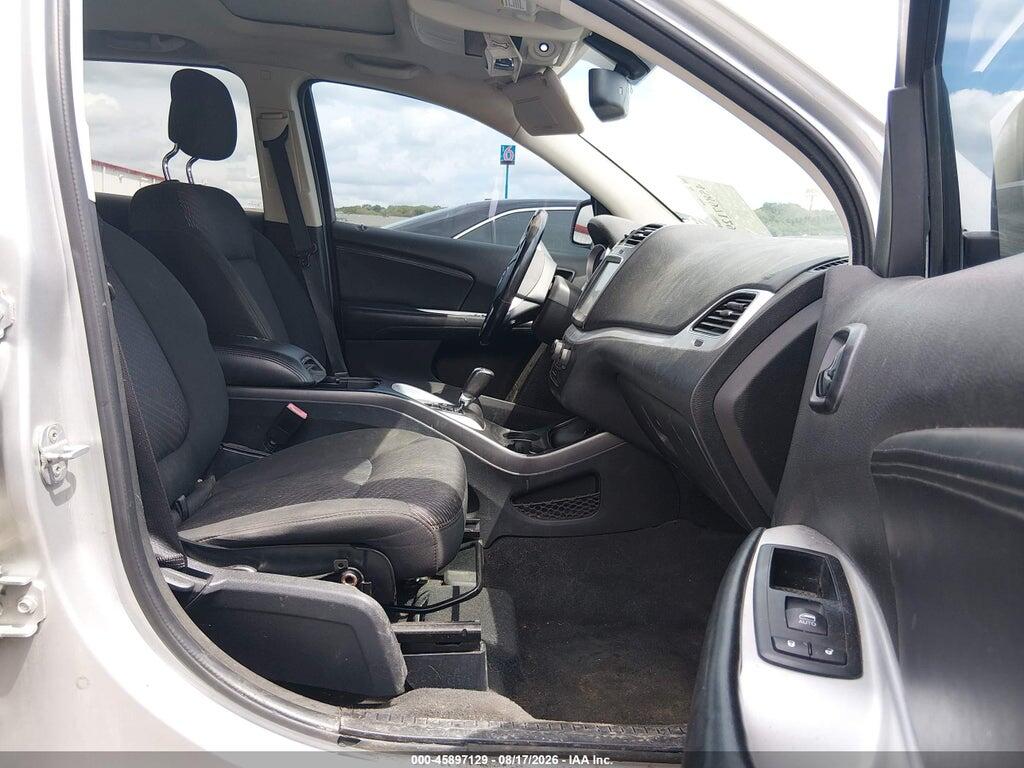 3D4PG5FG2BT517790 2011 DODGE JOURNEY photo no. 5