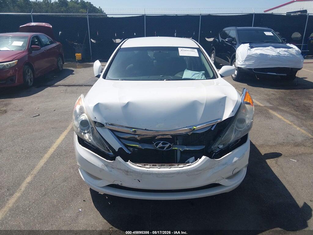 5NPEC4AB5BH318075 2011 HYUNDAI SONATA photo no. 12