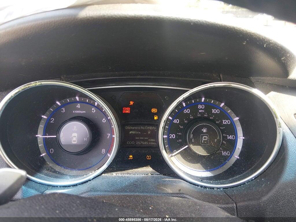 5NPEC4AB5BH318075 2011 HYUNDAI SONATA photo no. 7