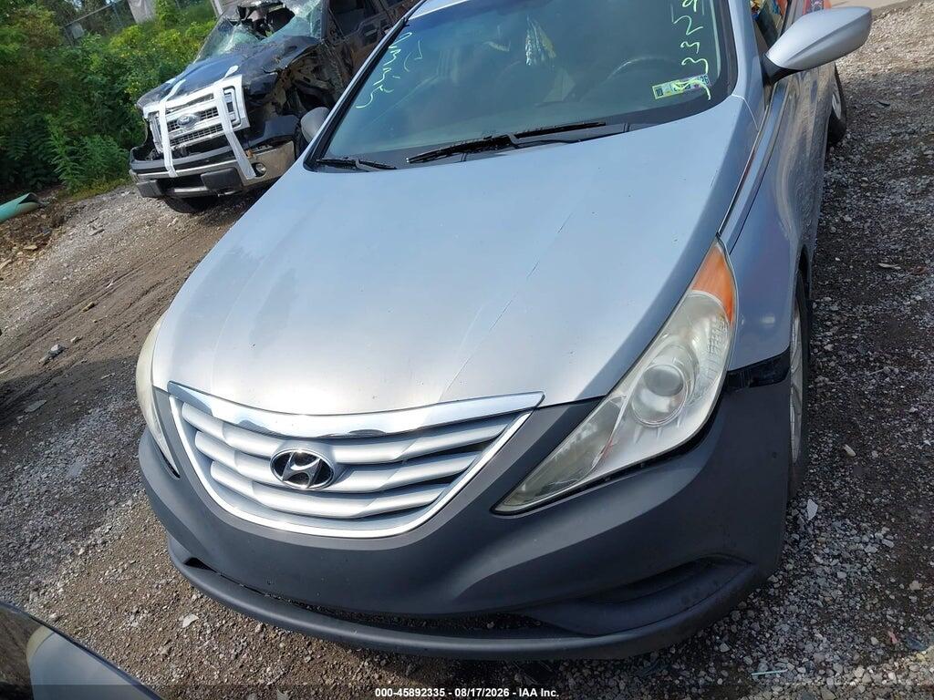 5NPEB4AC0BH293288 2011 HYUNDAI SONATA photo no. 12