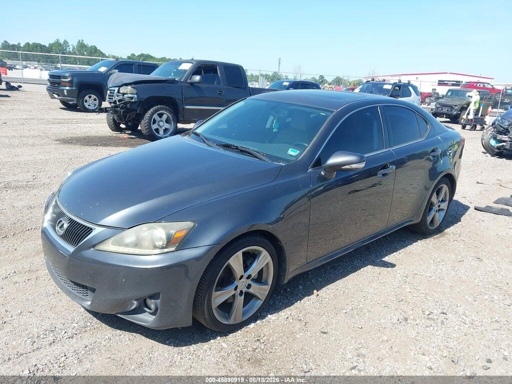 JTHBF5C29B5131191 2011 LEXUS IS 250 photo no. 2