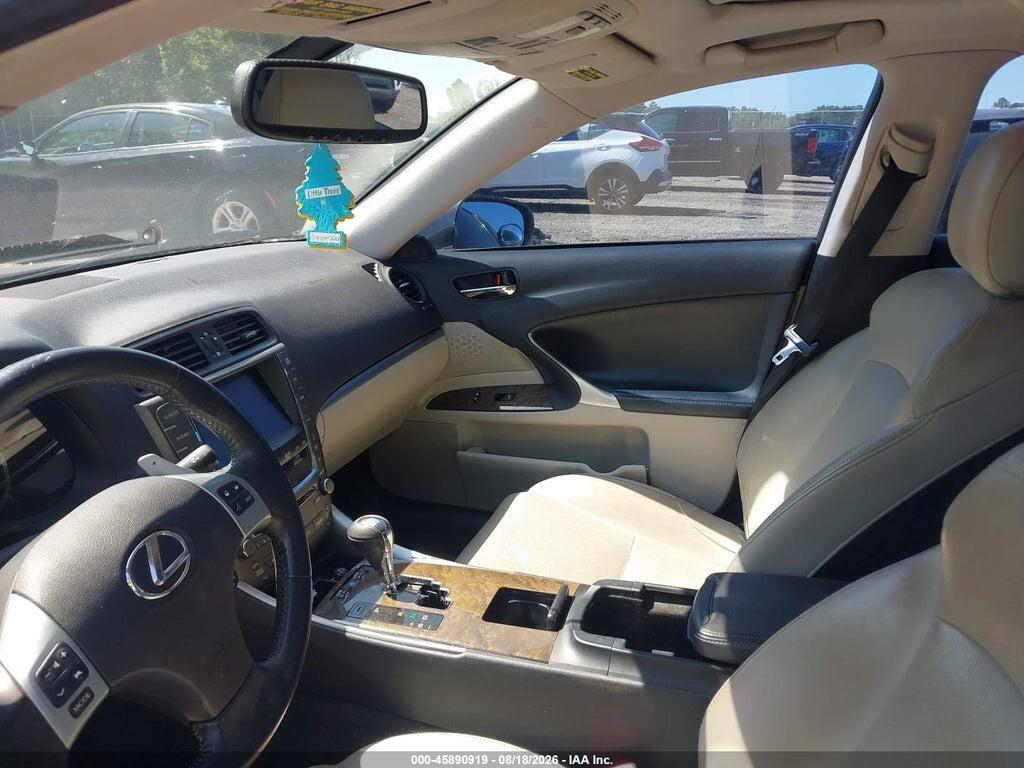 JTHBF5C29B5131191 2011 LEXUS IS 250 photo no. 5