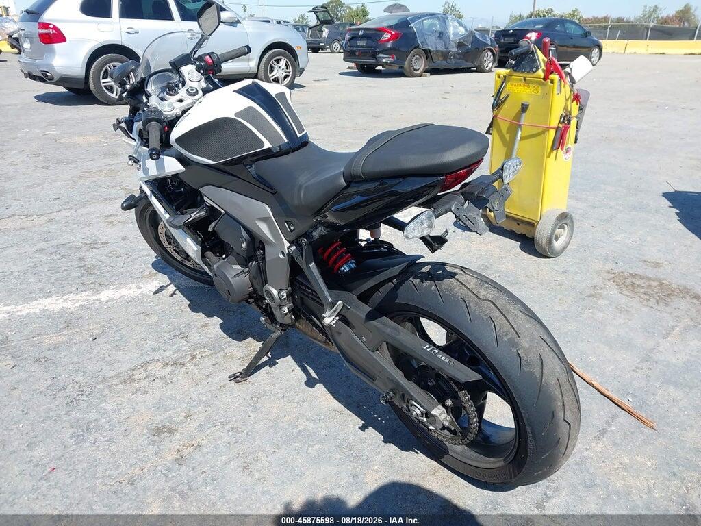 SMTL23UF8STBU9351 2025 TRIUMPH MOTORCYCLE DAYTONA photo no. 3