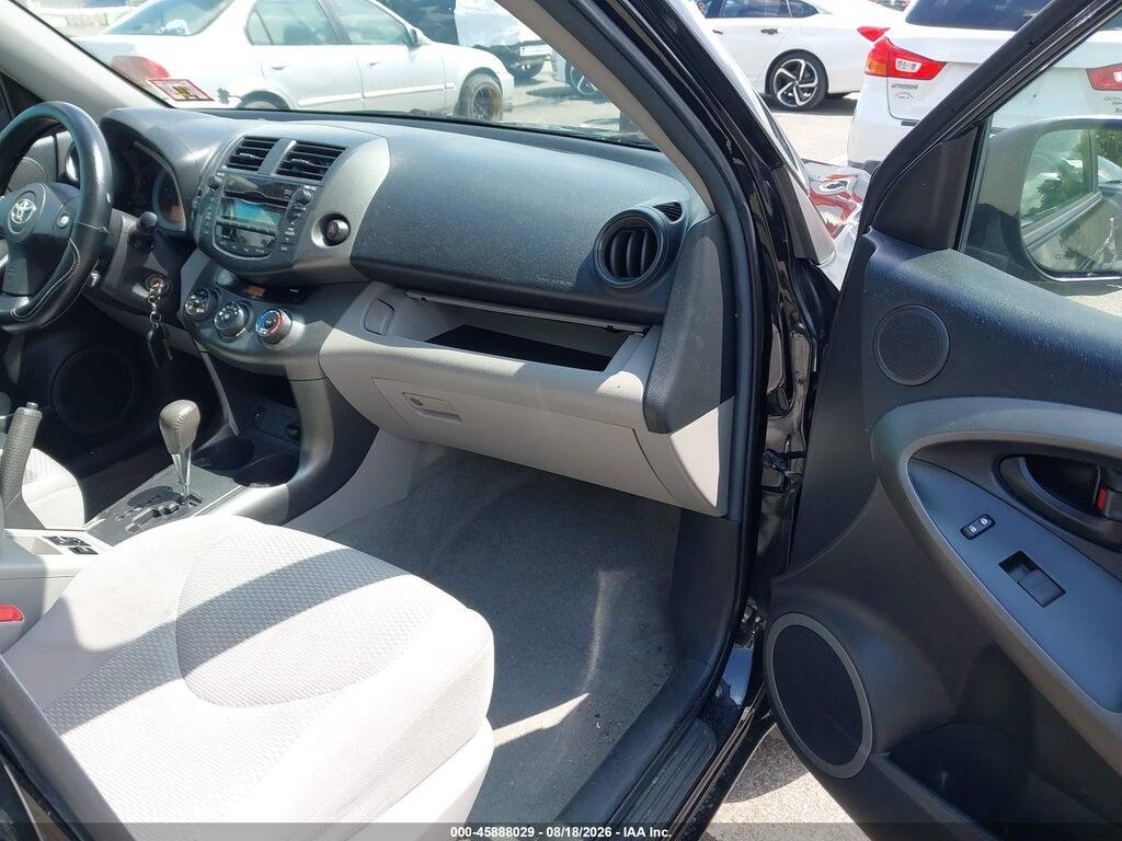 2T3BF4DV7BW153543 2011 TOYOTA RAV4 photo no. 5