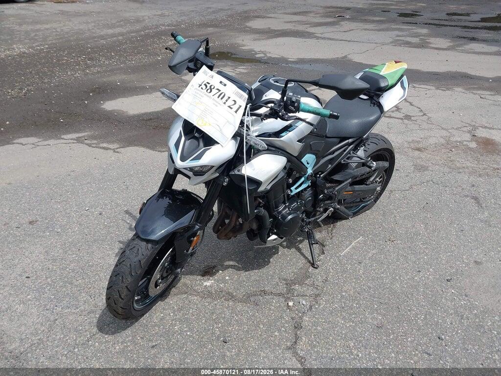 ML5ZRDS16SDA01981 2025 KAWASAKI ZR900 photo no. 2