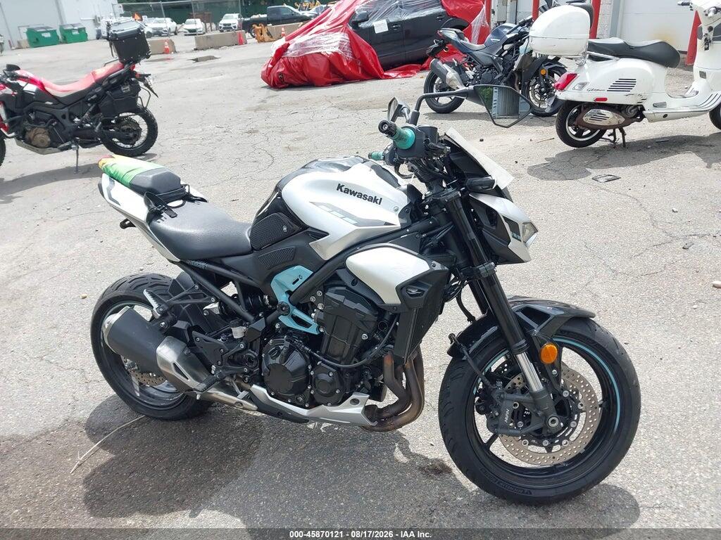 ML5ZRDS16SDA01981 2025 KAWASAKI ZR900 photo no. 8