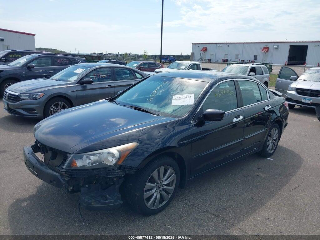 1HGCP3F81BA020117 2011 HONDA ACCORD photo no. 2